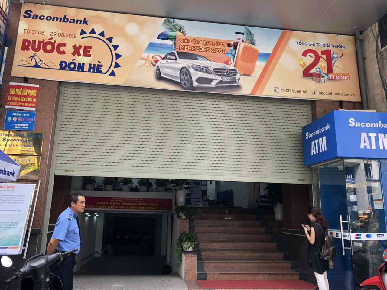 cua cuon bossdoor
